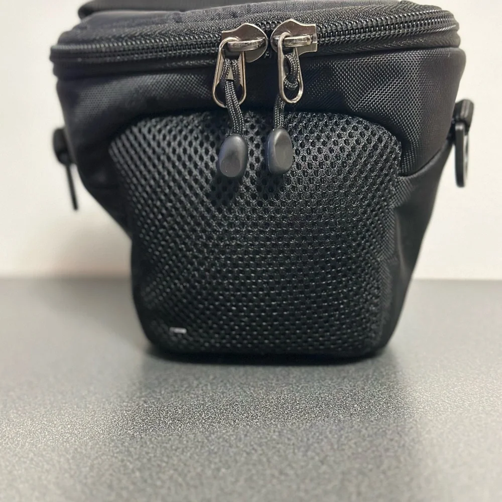 Case Logic Luminosity Compact Holster
